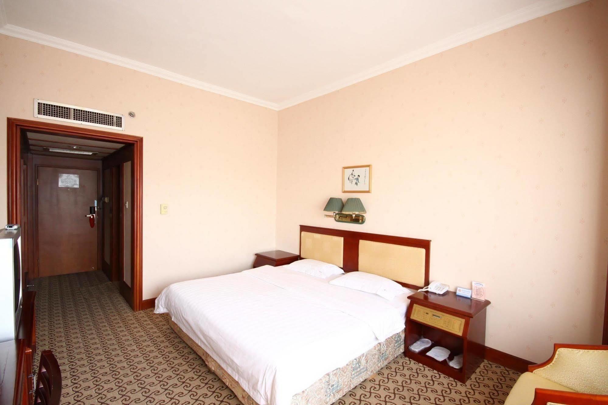 Hampton By Hilton Dalian Zhongshan ภายนอก รูปภาพ